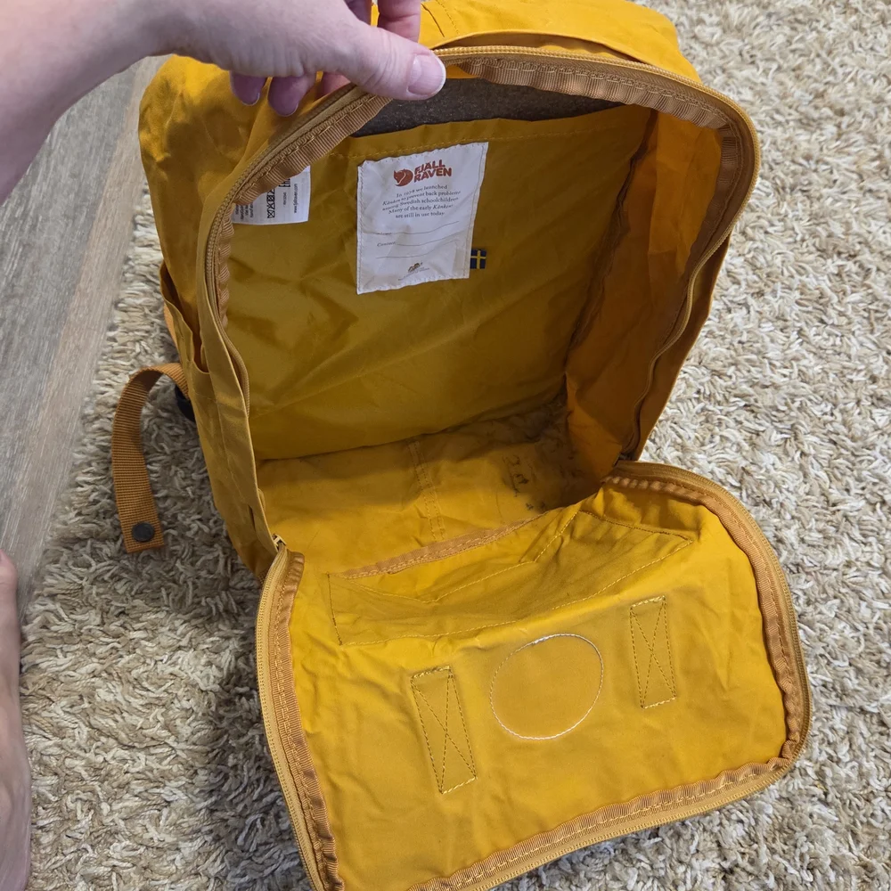 Fjallraven Kånken Backpack in Mustard Yellow‎